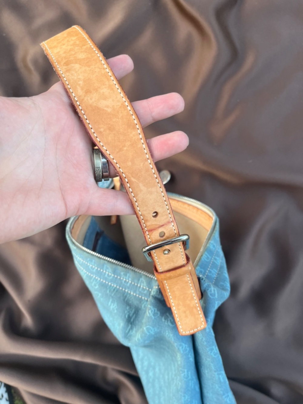 Dooney & Bourke denim purse - Picture 3 of 5
